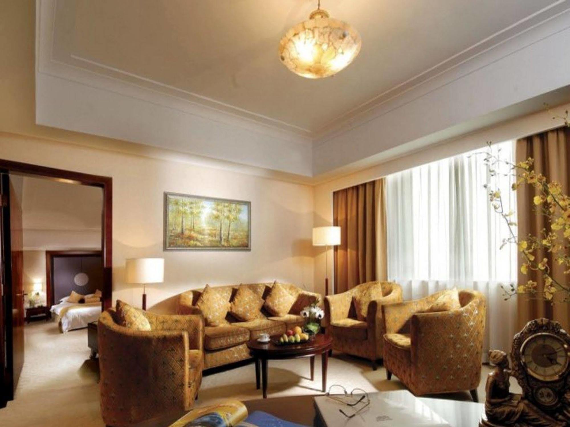Yucca Hotel Jiangmen Exterior photo